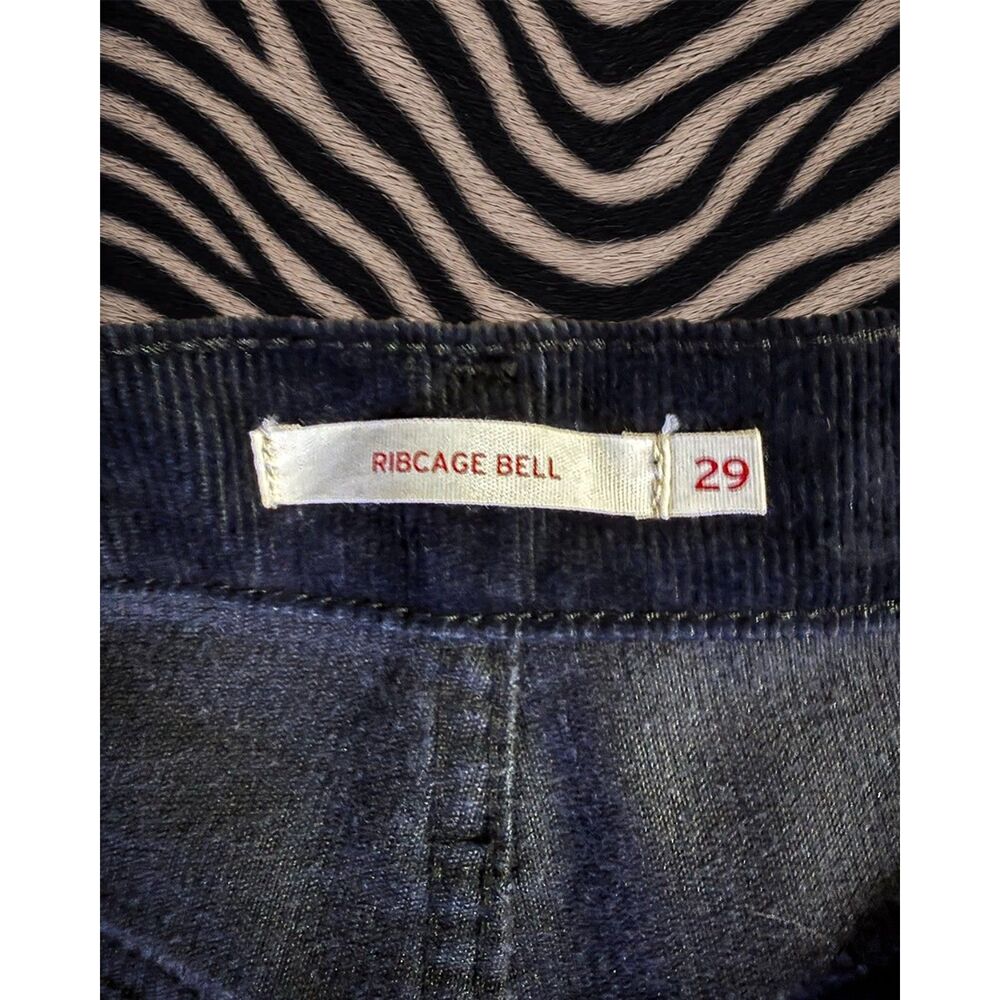 Levi’s Ribcage Bell Bottom Corduroy Jeans Black Size 29x32 - Picture 6 of 13